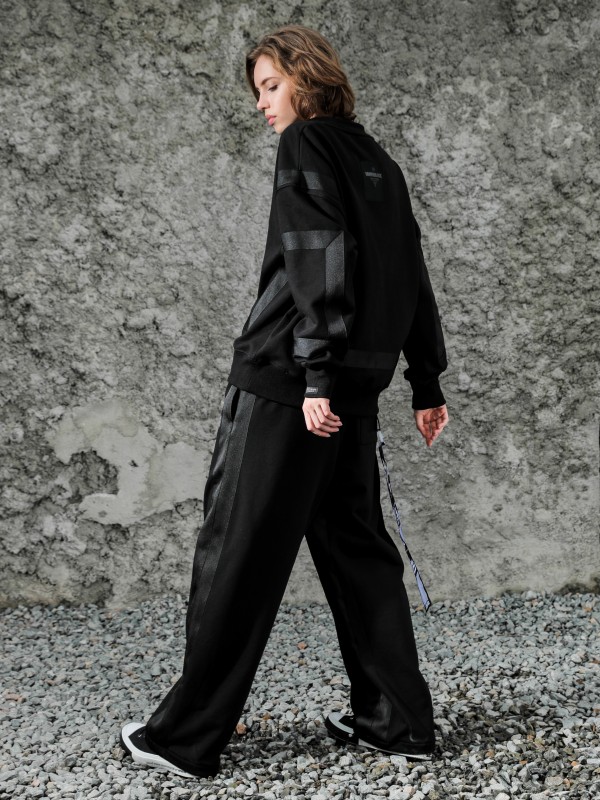 PANTALÓN LÍNEAS LATERALES