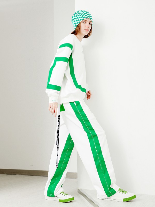 PANTALÓN LÍNEAS LATERALES