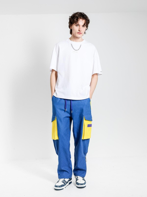 CAMISETA CADENA CUELLO