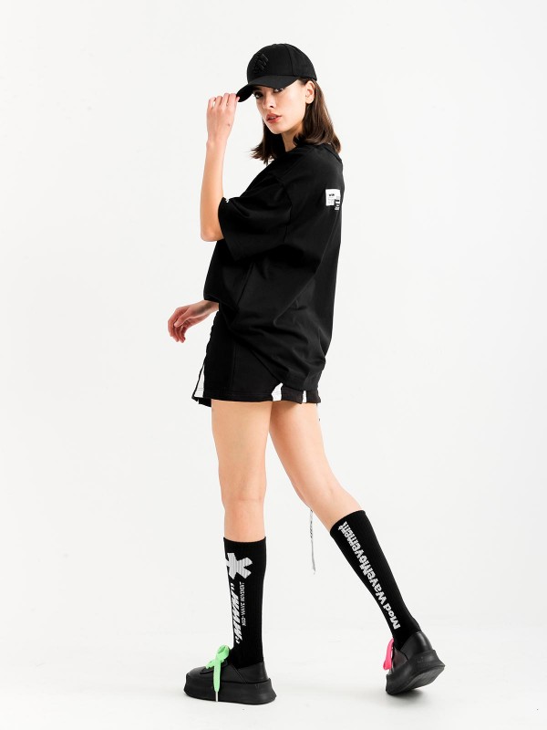 CHAIN ​​NECK T-SHIRT