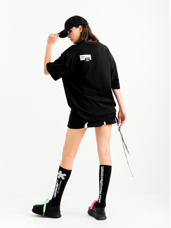 CHAIN ​​NECK T-SHIRT