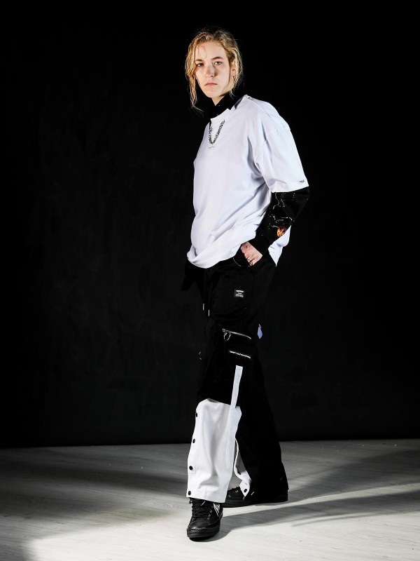 CAMISETA CADENA CUELLO