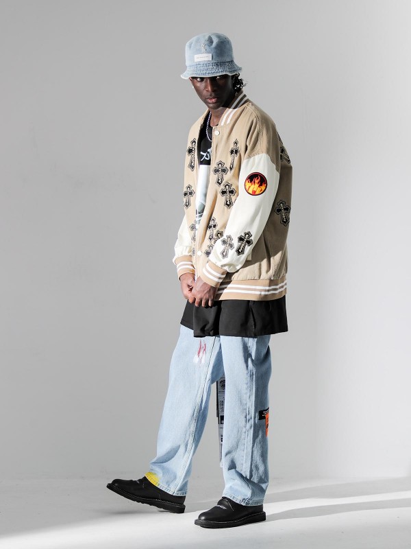 CHAQUETA BOMBER CON CRUCES