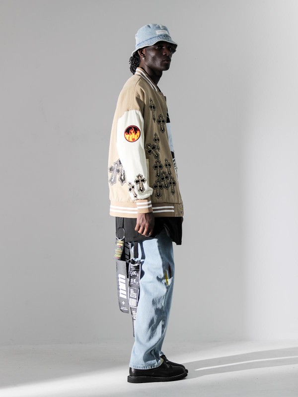 CHAQUETA BOMBER CON CRUCES