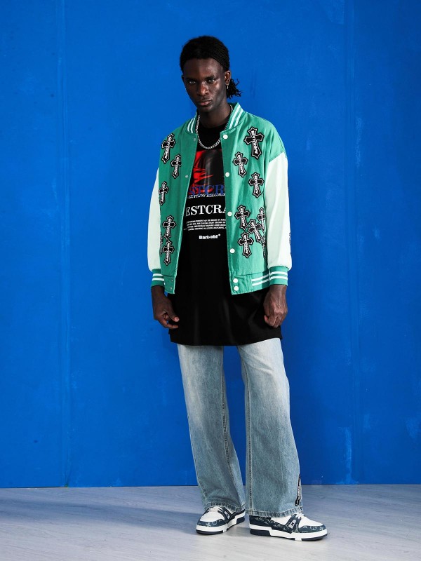 CHAQUETA BOMBER CON CRUCES