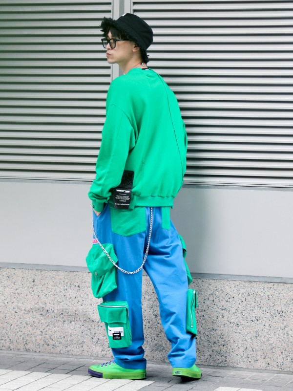 PANTALÓN TÉCNICO BOLSILLOS