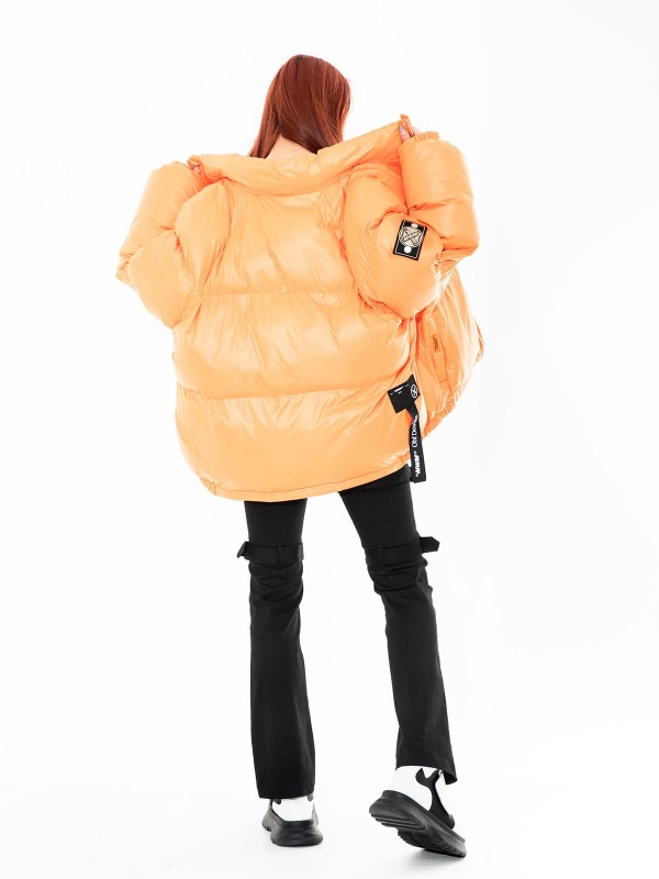 ABRIGO DE PLUMAS ACOLCHADO