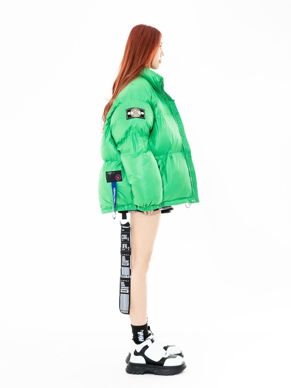 ABRIGO DE PLUMAS ACOLCHADO