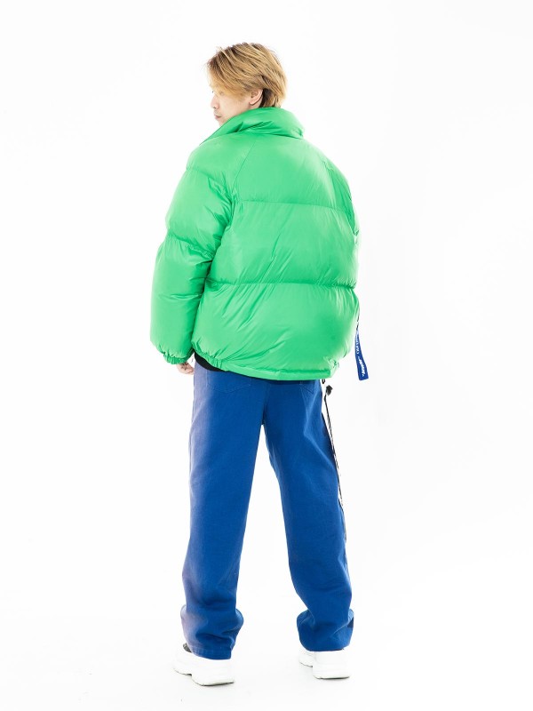 ABRIGO DE PLUMAS ACOLCHADO