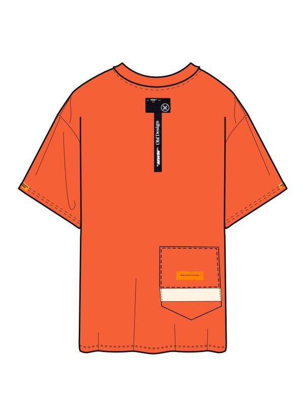 POCKETS T-SHIRT