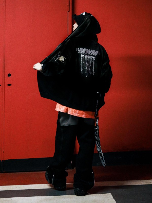 SUDADERA CON CAPUCHA