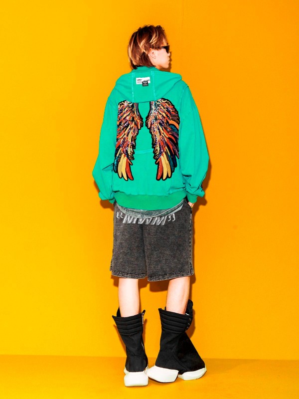 SUDADERA ALAS CON CAPUCHA