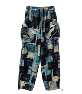 PANTALÓN PARCHES CON BOLSILLOS