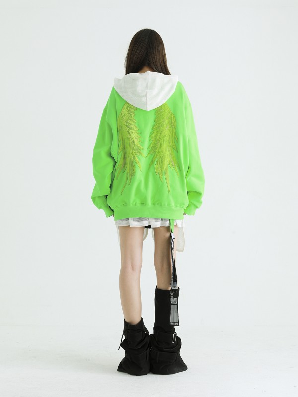 SUDADERA ALAS BORDADAS