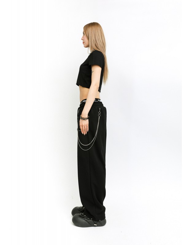 PANTALÓN CON CADENA MWM