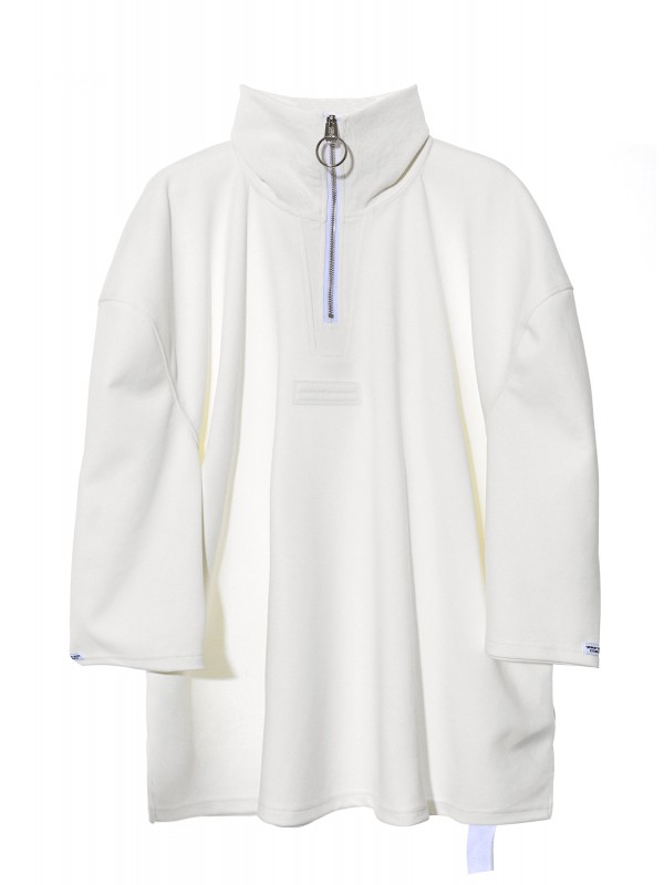 MWM HIGH-NECK SWEATSHIRT