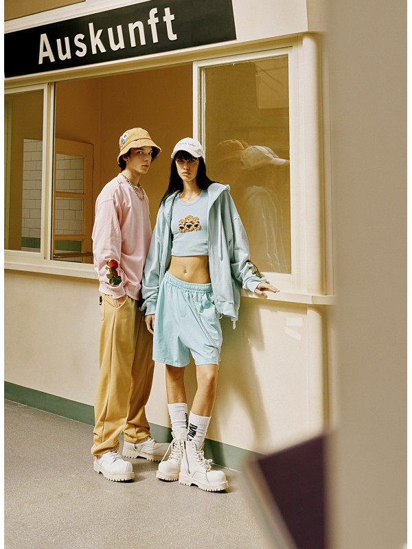 SUDADERA MWM ALAS WINGS&ROSES