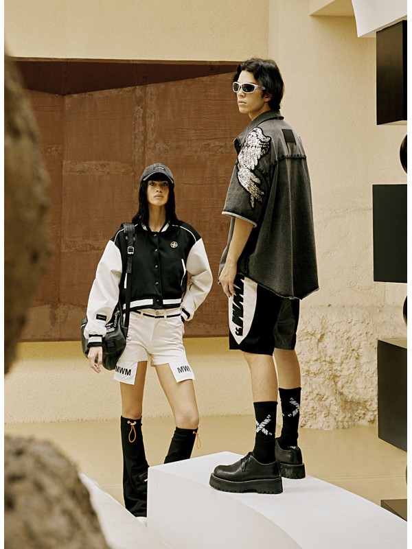 MWM DOUBLE LOGO POCKETS SHORTS