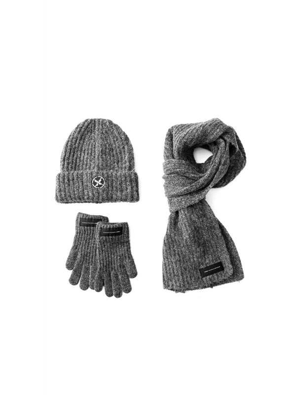 BUFANDA, GUANTES Y GORRO MWM