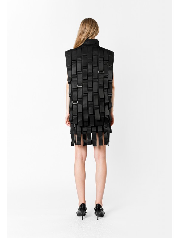 MWM INTERLACED DESIGN VEST