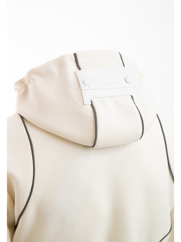 CHAQUETA DEPORTIVA MWM CON DETALLE REFLECTANTE