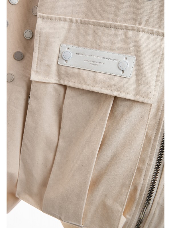 CHAQUETA VAQUERA OVERSIZE MWM CON DETALLE DE BOTONES