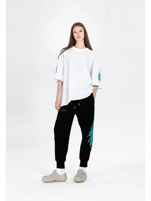 MWM EMBROIDERED WINGS PANTS