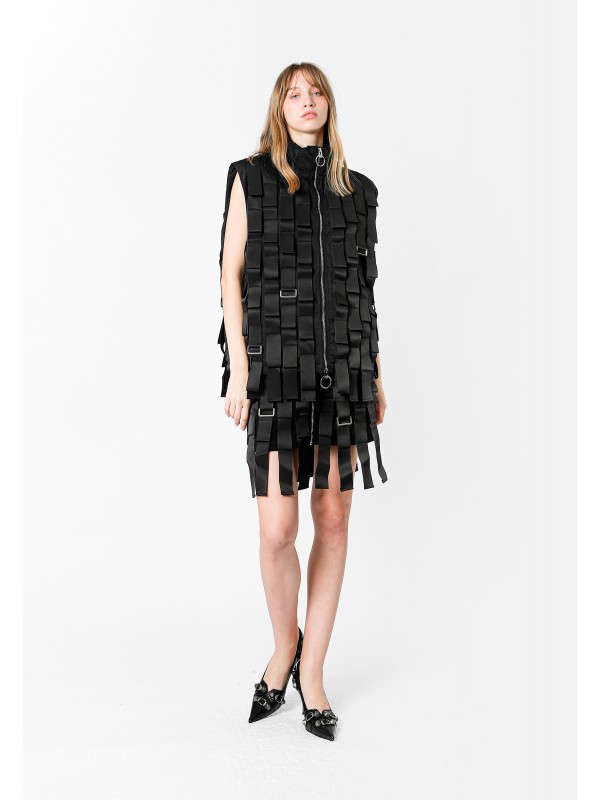 MWM INTERLACED DESIGN VEST