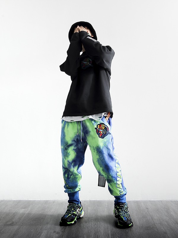 VANGUARD'S DOG TIE DYE PANTS