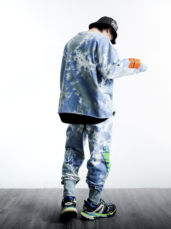 VANGUARD'S DOG TIE DYE PANTS