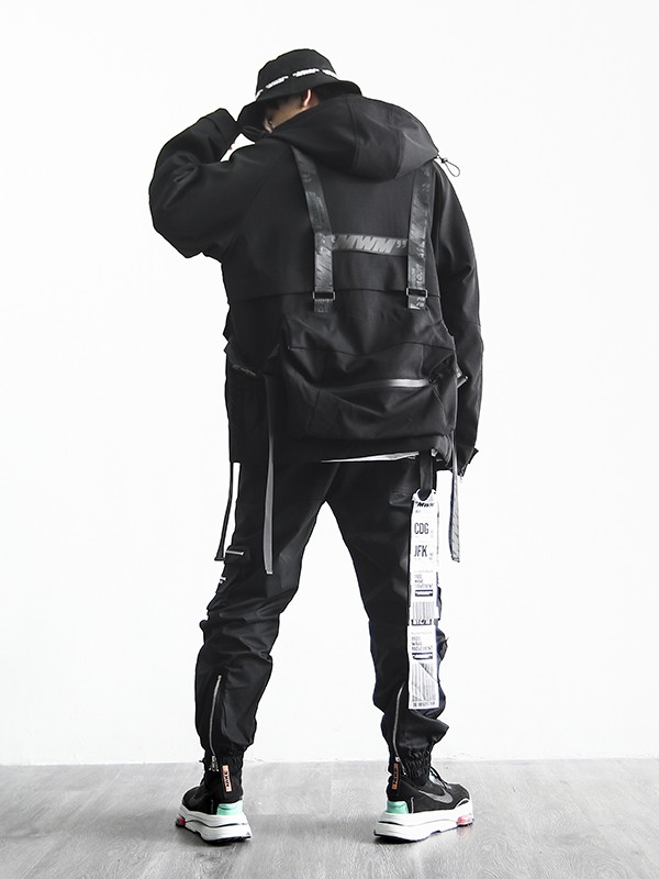 CHAQUETA TIRAS MULTIBOLSILLOS