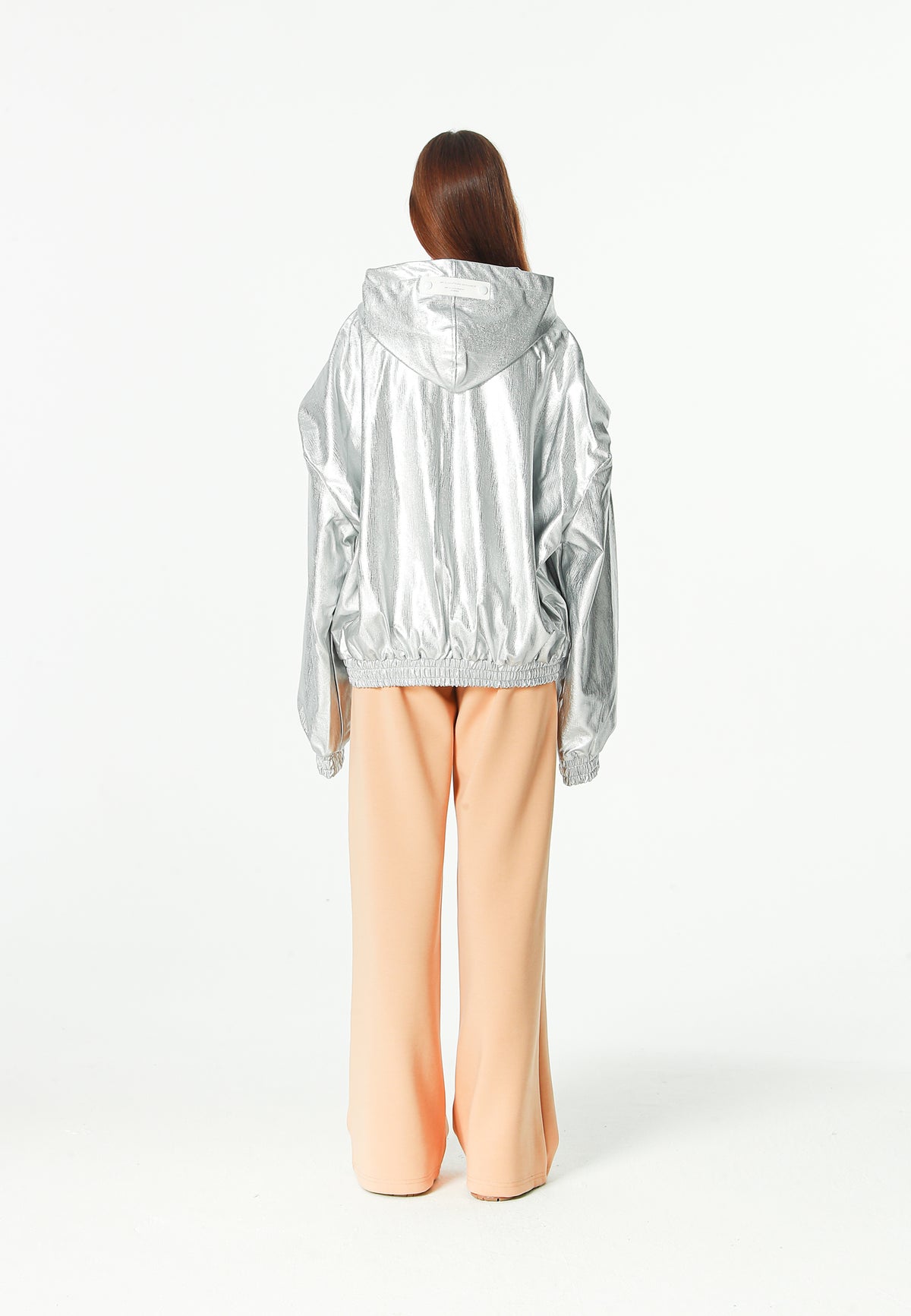 Chaqueta Bomber efecto piel con capucha y hombreras | MWM [PS_COLORS:SILVER]