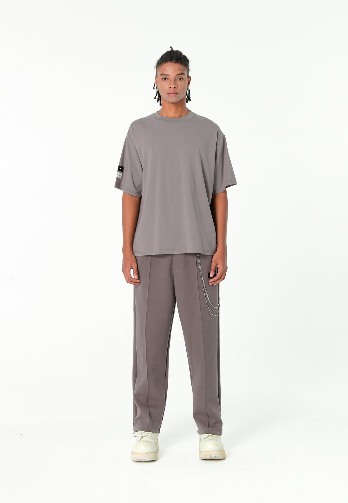 Camiseta Relaxed Fit con manga caída y X de cordones cruzados | MWM [PS_COLORS:GREY]