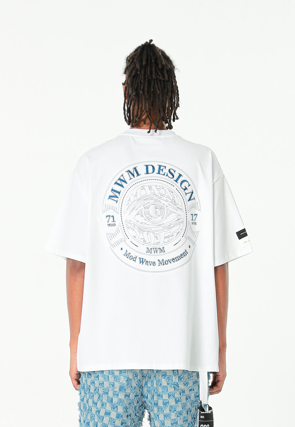 Camiseta de corte regular con motivo Eye MWM bordado en pecho y espalda | MWM [PS_COLORS:WHITE]