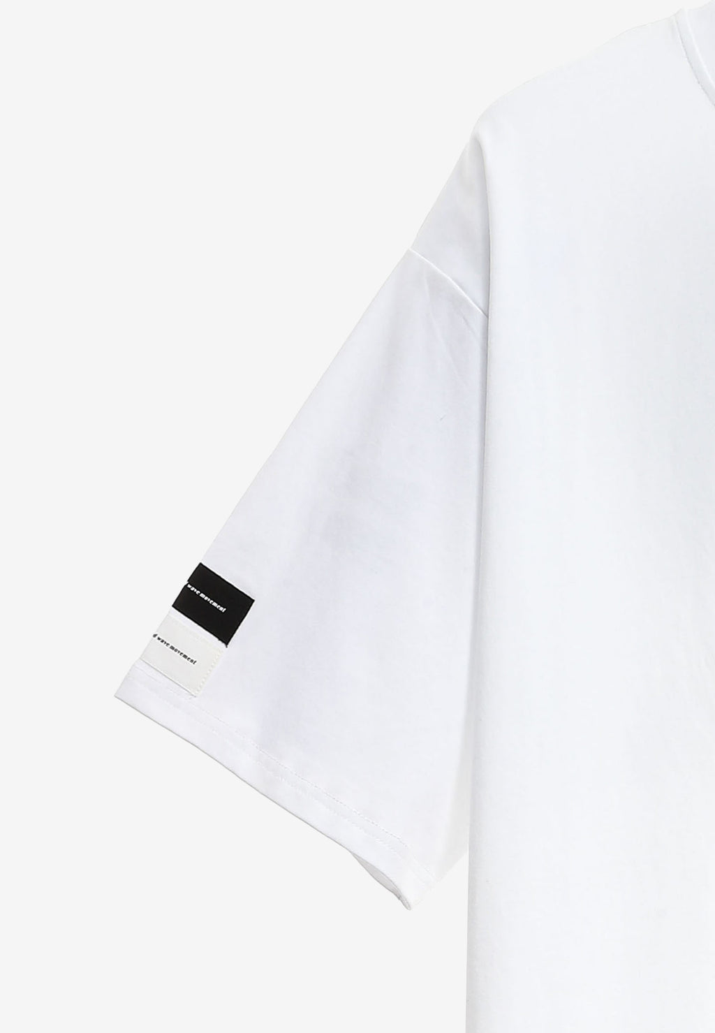 Camiseta de corte regular con motivo Eye MWM bordado en pecho y espalda | MWM [PS_COLORS:WHITE]