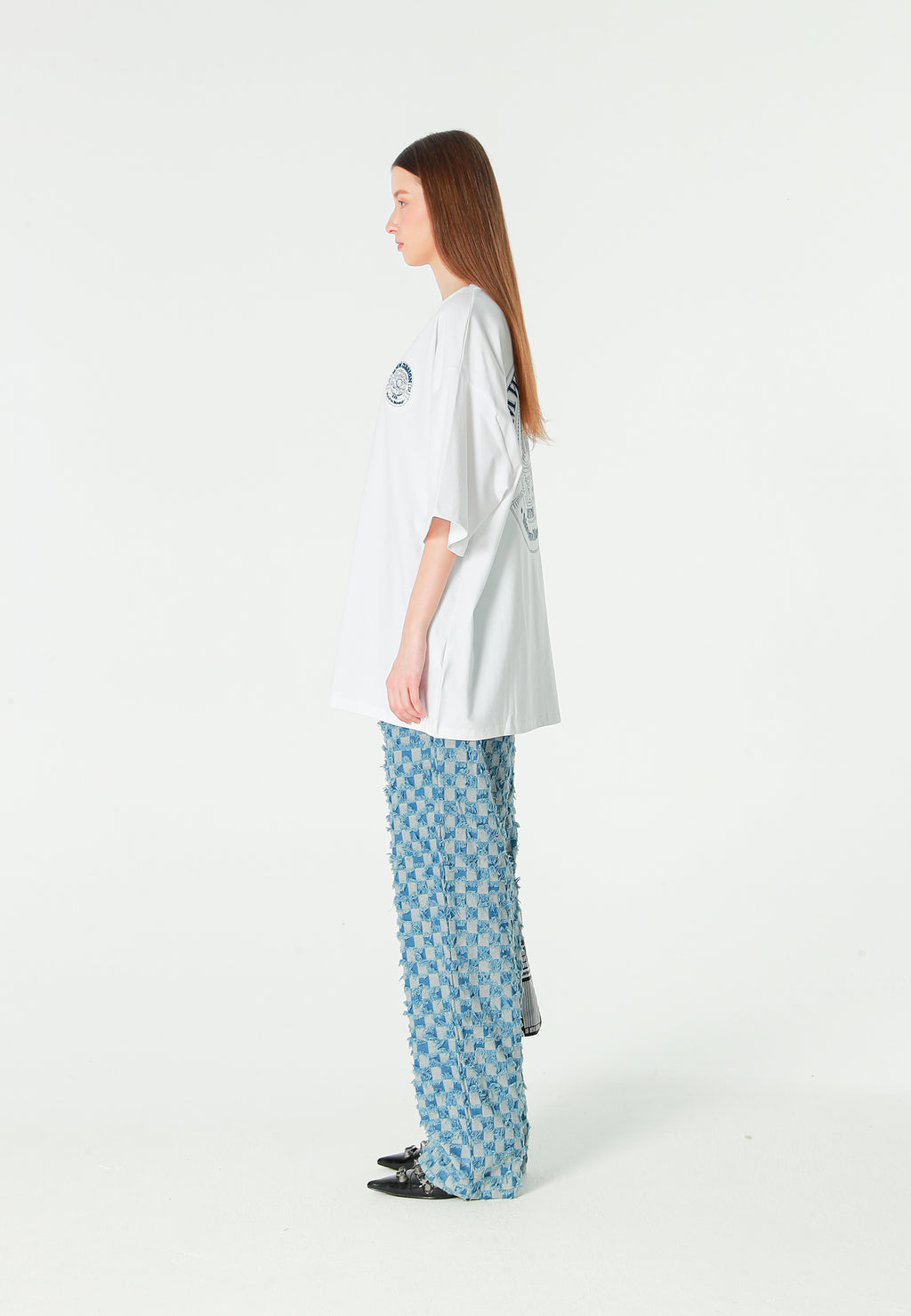 Camiseta de corte regular con motivo Eye MWM bordado en pecho y espalda | MWM [PS_COLORS:WHITE]