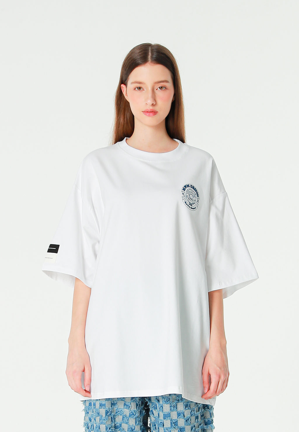 Camiseta de corte regular con motivo Eye MWM bordado en pecho y espalda | MWM [PS_COLORS:WHITE]