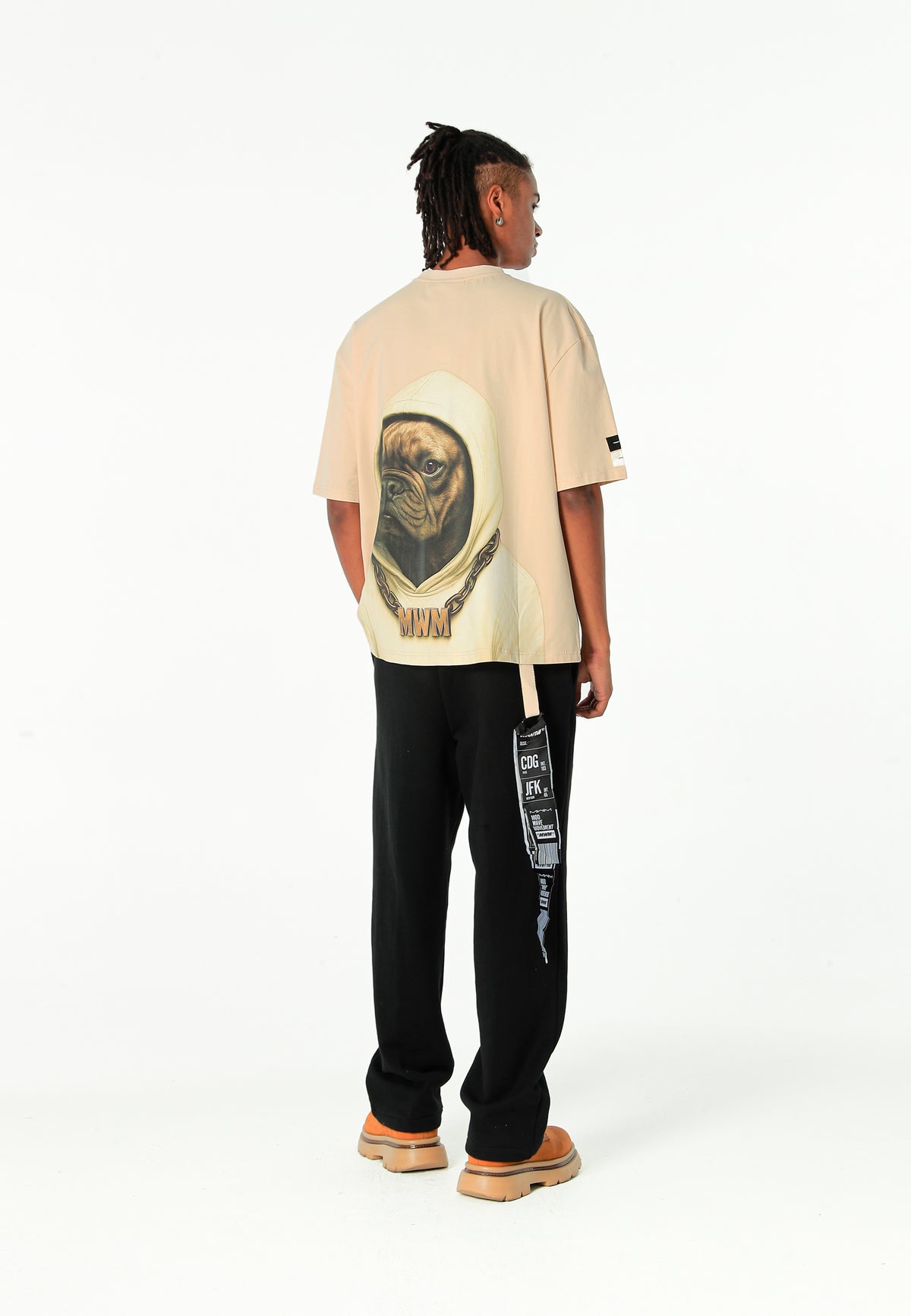 Camiseta oversize Vanguard Dogs Faces con print de bulldog en la espalda | MWM [PS_COLORS:UNASSIGNED]