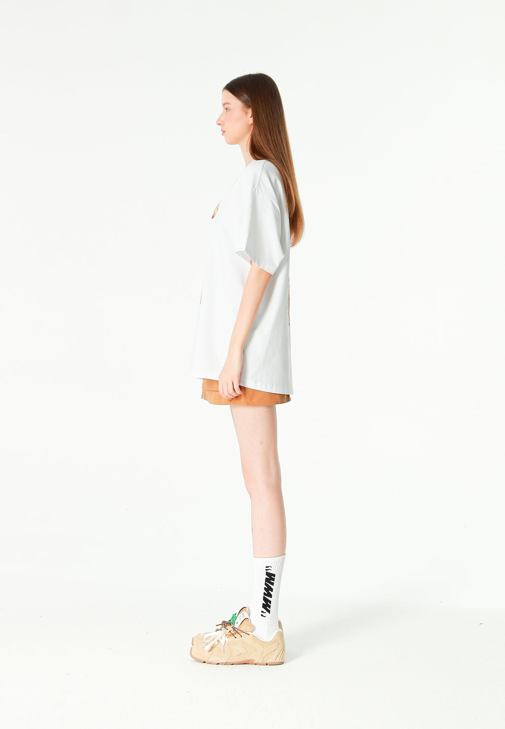 Camiseta TEDDY de corte regular con print Teddy en frontal y espalda | MWM [PS_COLORS:WHITE]