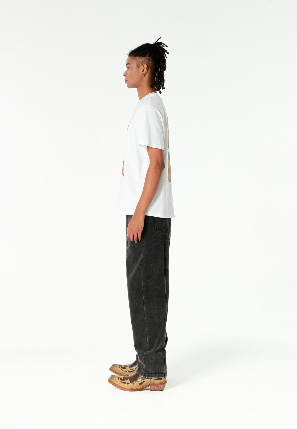 Camiseta TEDDY de corte regular con print Teddy en frontal y espalda | MWM [PS_COLORS:WHITE]