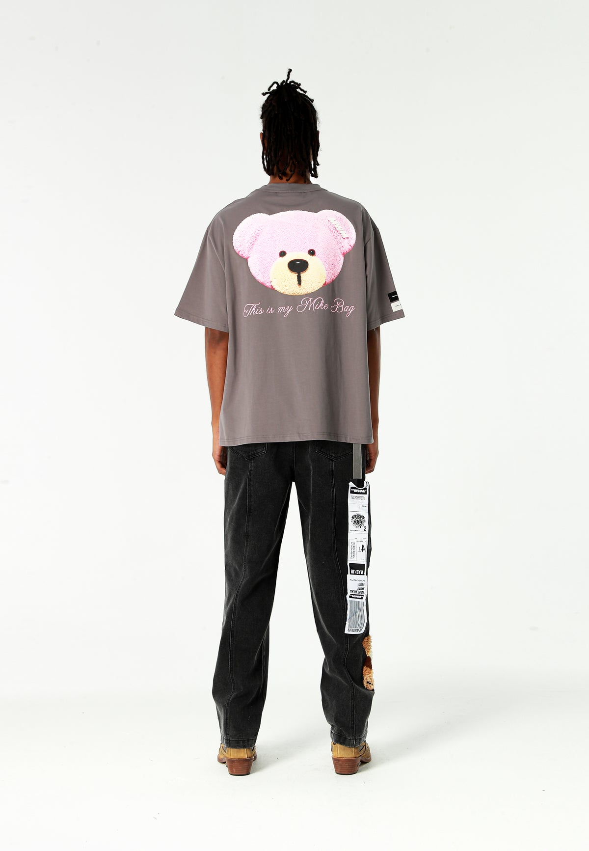 Camiseta TEDDY Mike Bag de corte regular con print en pecho y espalda | MWM [PS_COLORS:GREY]