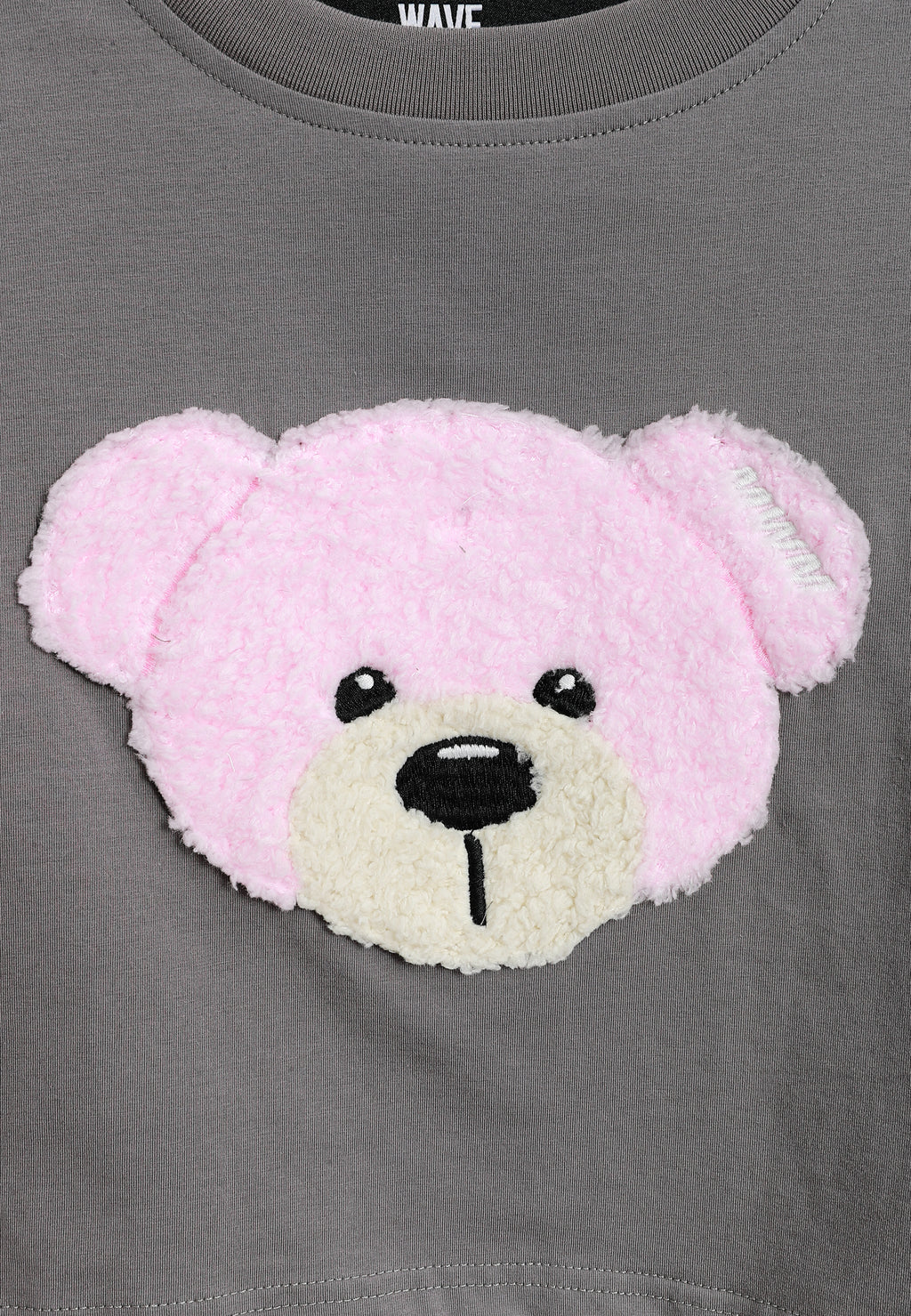 Camiseta de mujer TEDDY Mike Bag corta con gran parche frontal y detalles en mangas | MWM [PS_COLORS:GREY]