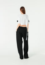 Camiseta de mujer TEDDY Mike Bag corta con gran parche frontal y detalles en mangas | MWM [PS_COLORS:WHITE]