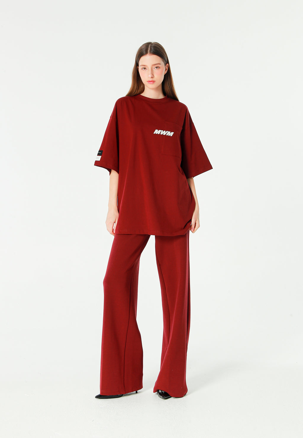 Camiseta TEDDY de corte regular con print patchwork 3D en la espalda | MWM [PS_COLORS:BURGUNDY]