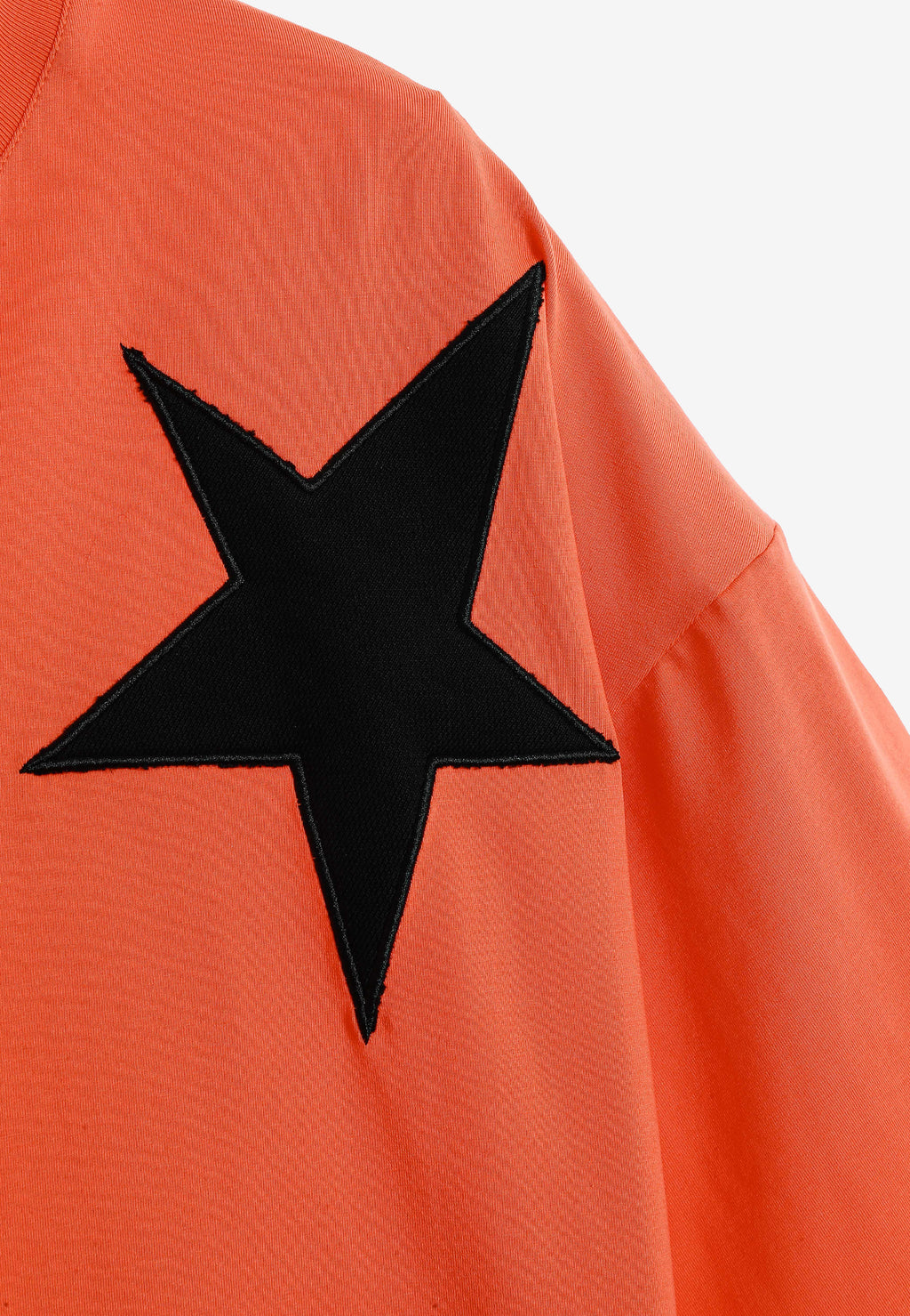 Camiseta Wings de corte relajado con estrellas frontales y doble parche de alas en la espalda | MWM [PS_COLORS:ORANGE]