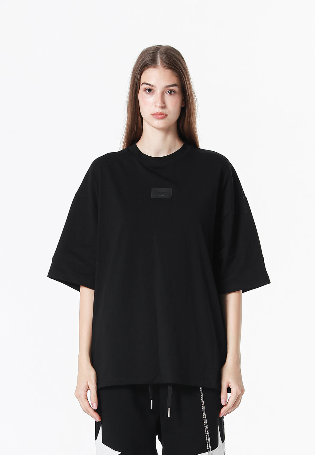 Camiseta Wings de corte relajado con alas de tachuelas en la espalda | MWM [PS_COLORS:BLACK]