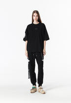 Camiseta Wings de corte relajado con parches Mini Wings en las mangas | MWM [PS_COLORS:BLACK]