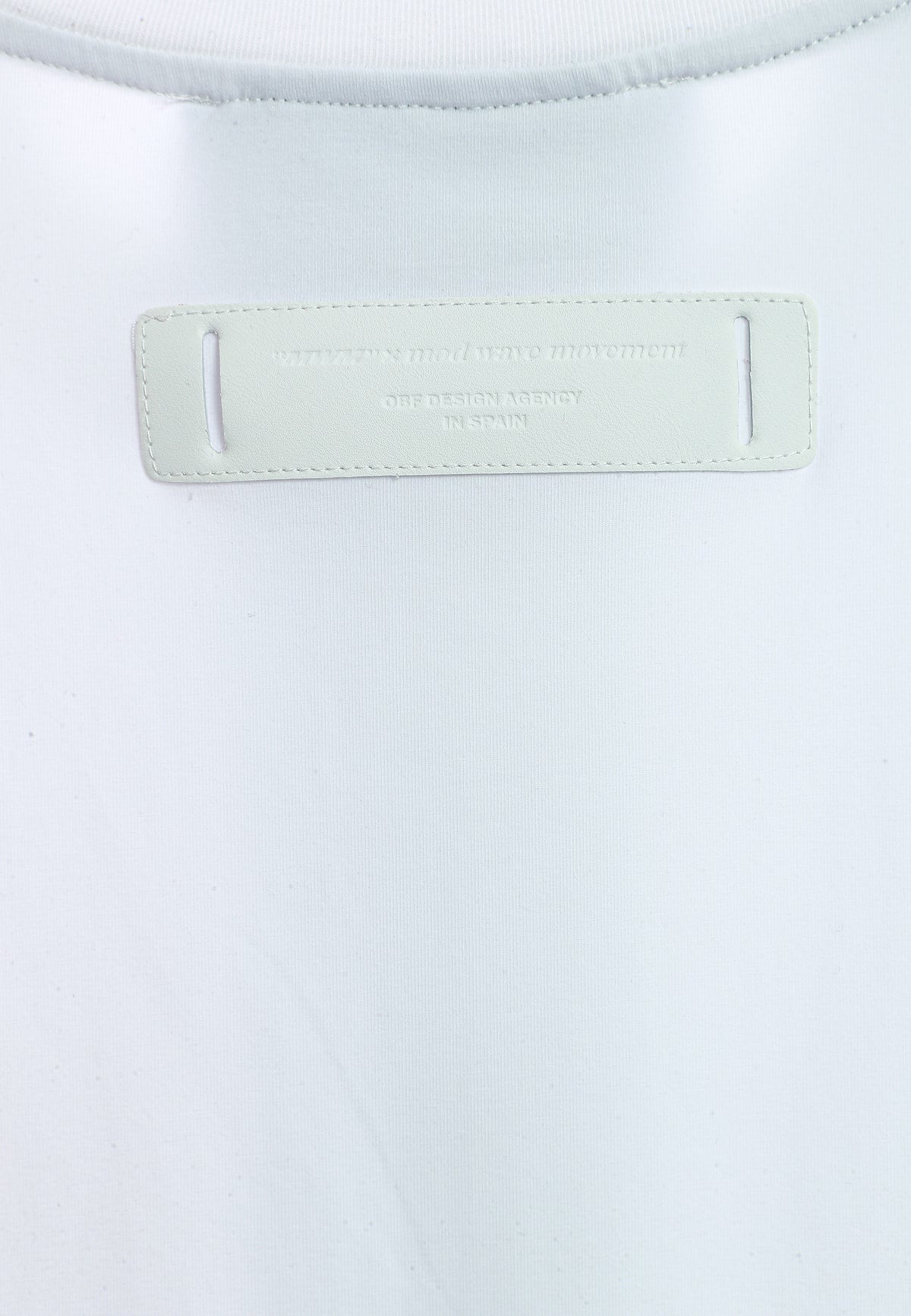 Camiseta Wings de corte relajado con parches Mini Wings en las mangas | MWM [PS_COLORS:WHITE]
