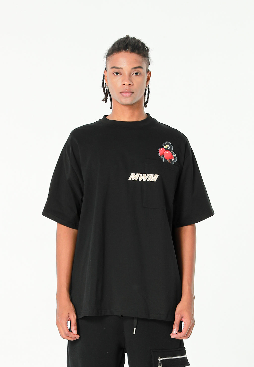 Camiseta Vanguard Dogs Punch de corte regular con print 3D en la espalda | MWM [PS_COLORS:BLACK]