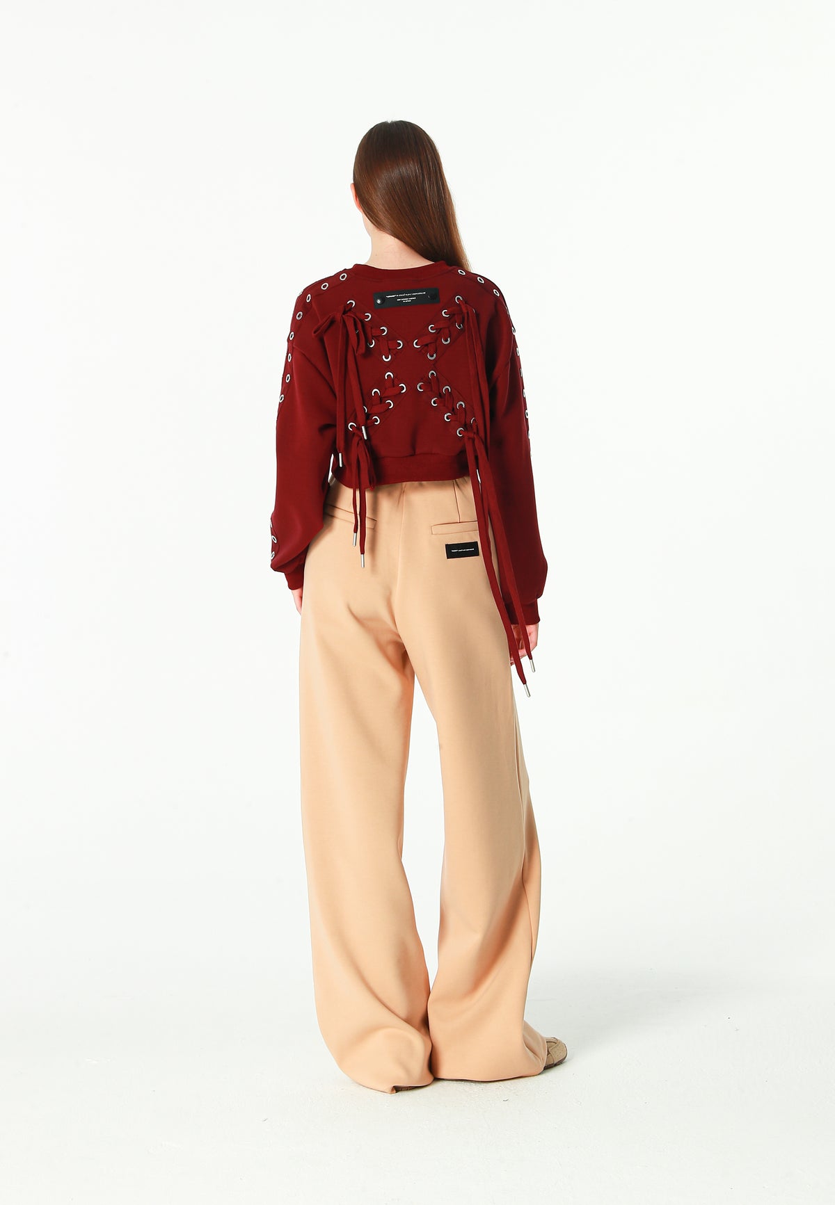 Sudadera corta con cordones en mangas y X de cordones cruzados | MWM [PS_COLORS:BURGUNDY]